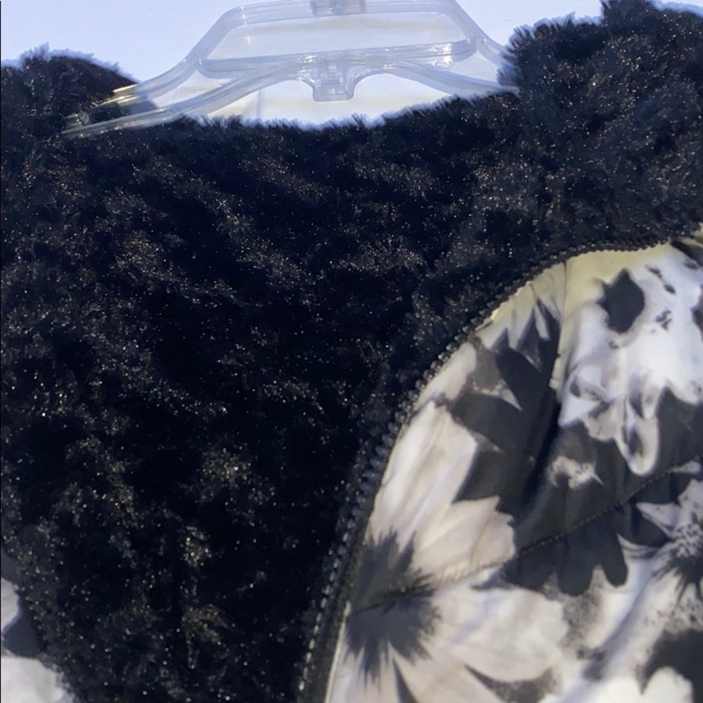 Jacket - Picture 2 of 5